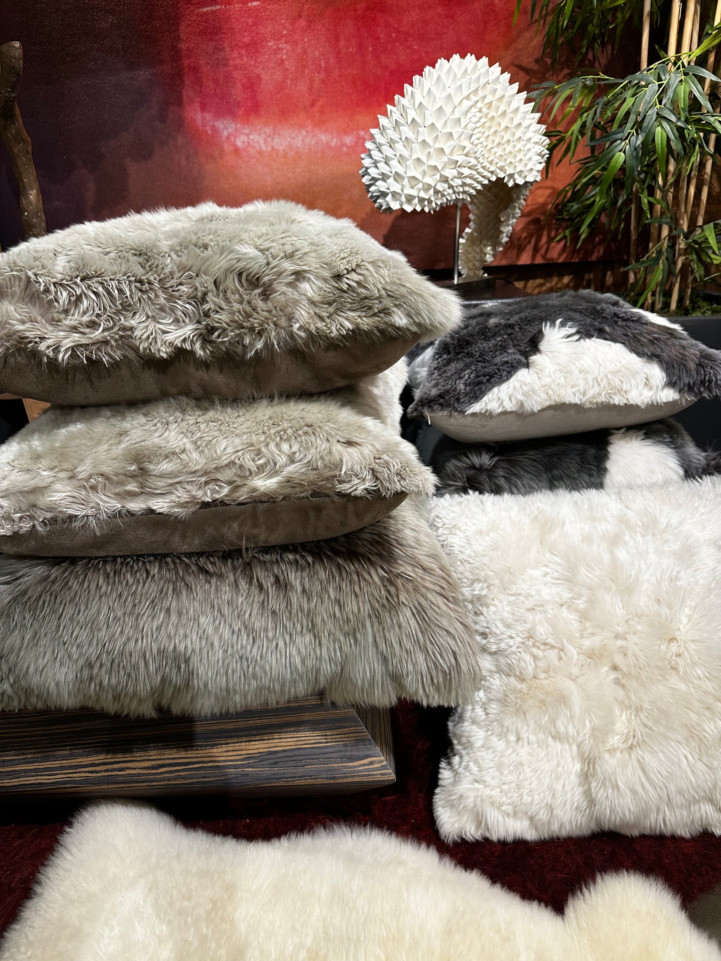 FUR PILLOW 24" x 24" White