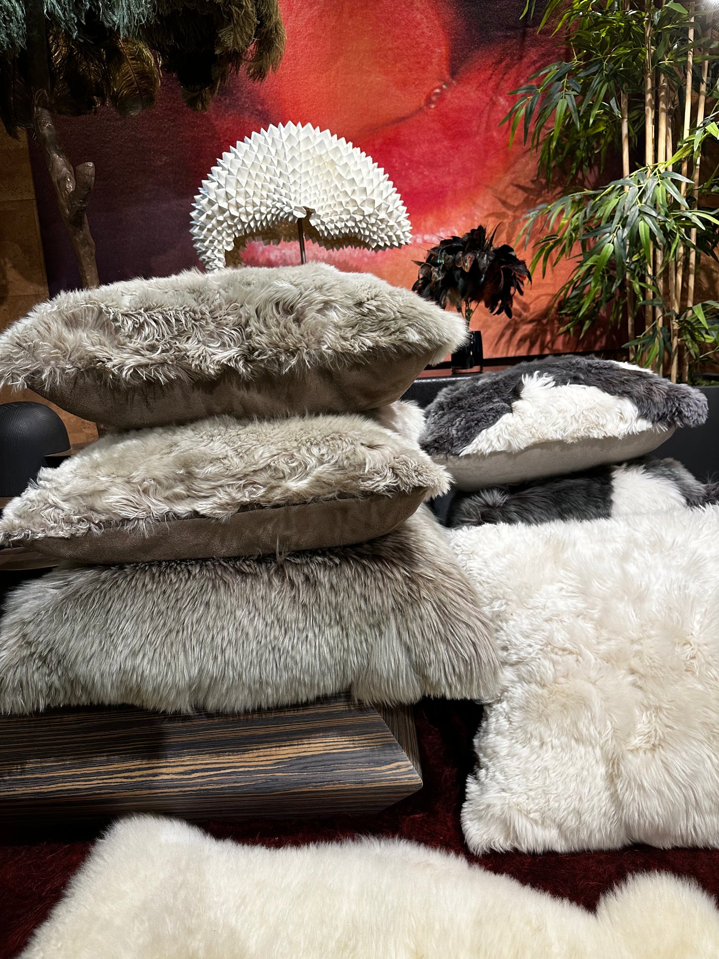 FUR PILLOW 24" x 24" White