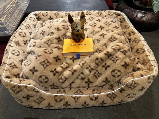 LV LUXURY DOG BED