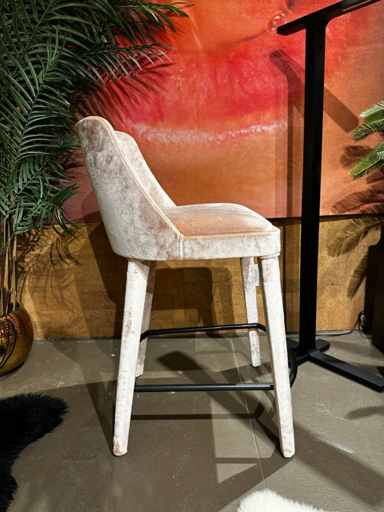 CASA LOLA BLUSH VELVET BARSTOOL