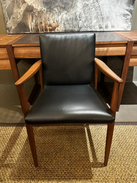 BIANCA BLACK LEATHER DESK CHAIR WITH ARMS