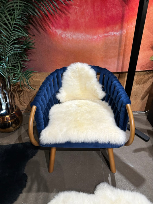 BLUE VELVET KNIT ARMCHAIR